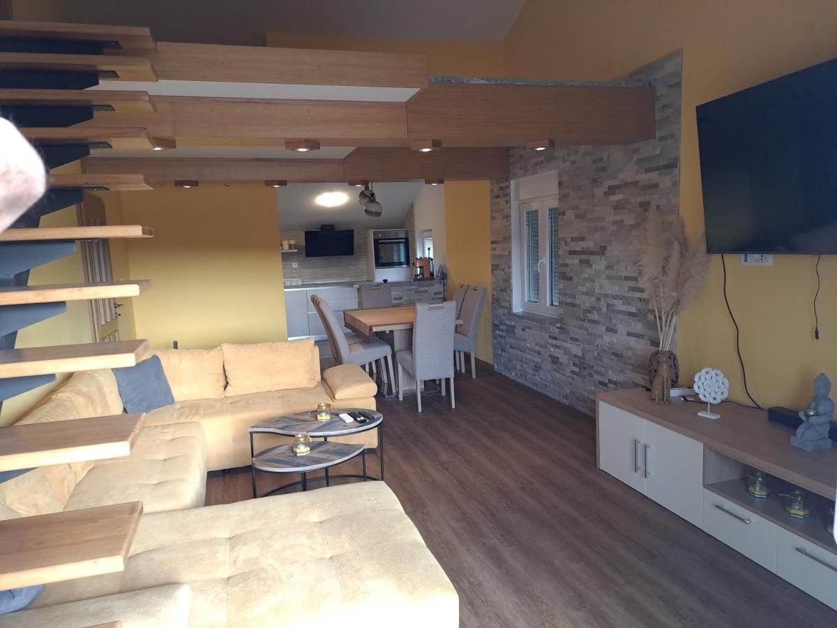 Apartman Vidas Palit 외부 사진